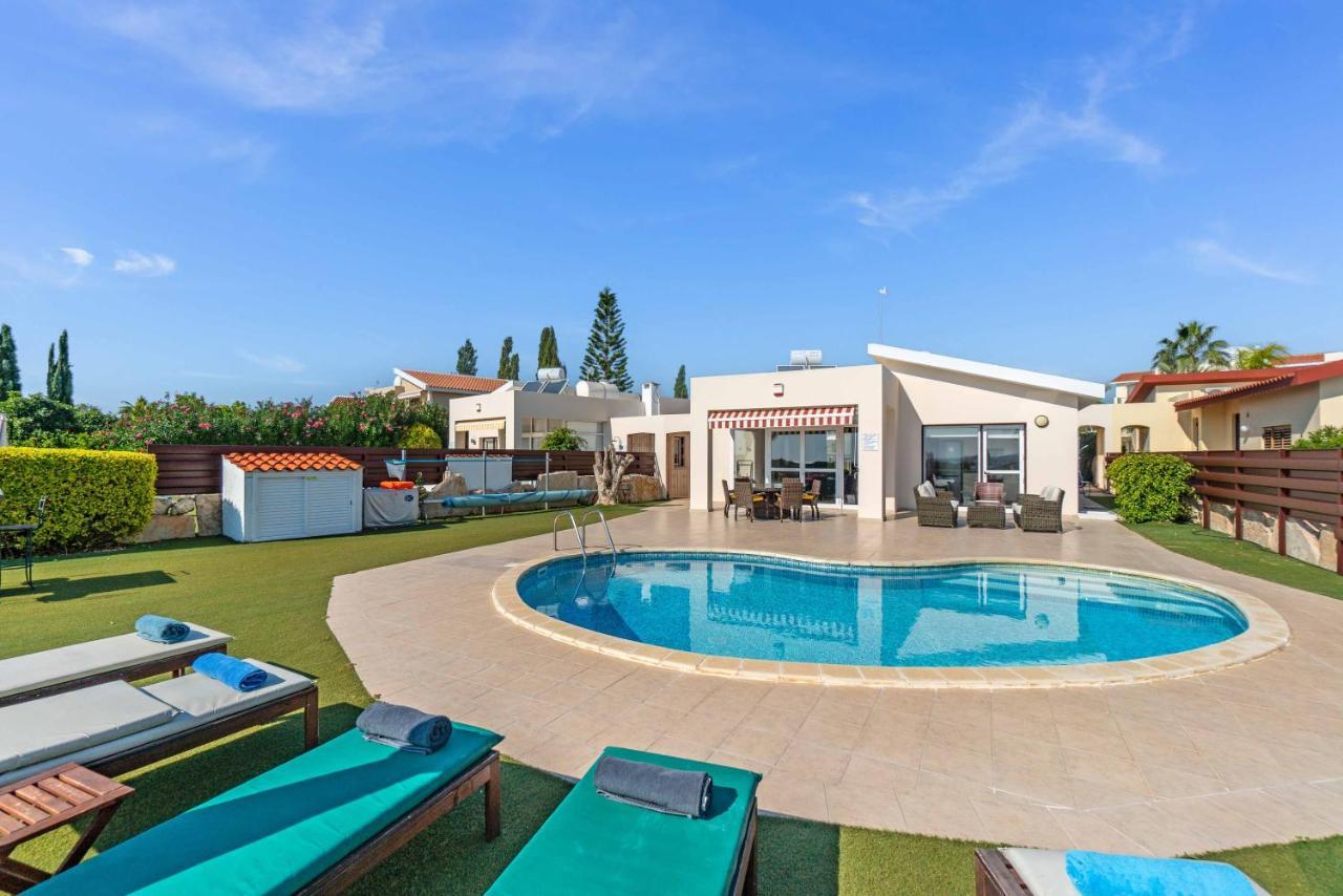 Villa Marina Sunrise By Ezoria Villas Coral Bay Zewnętrze zdjęcie